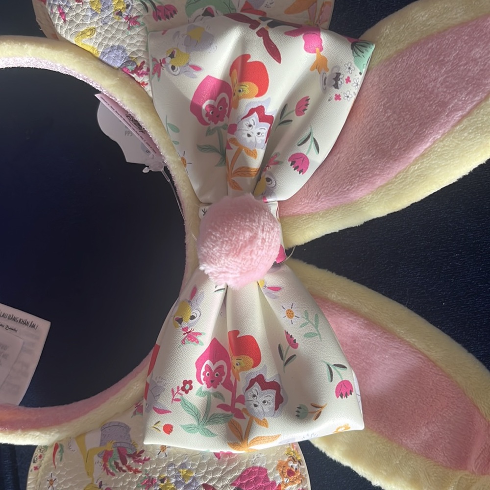 Disney Parks Minnie Mouse Reigning Rabbits Bunny Ear headband - Picture 6 of 6